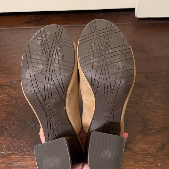 Kenneth Cole Reaction Booties - Picture 5 of 6